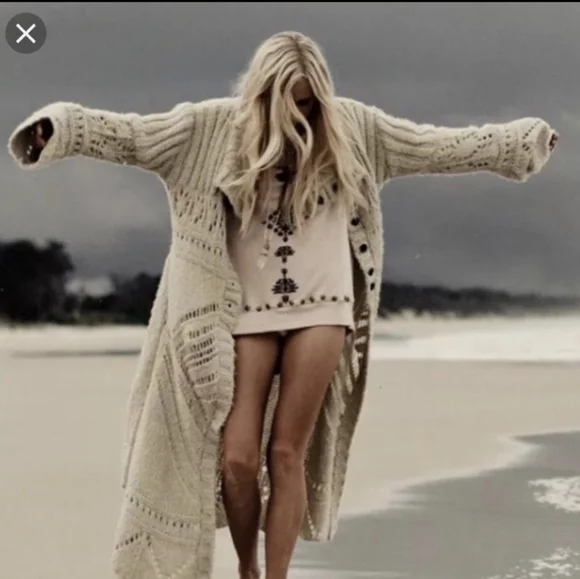 Spell Storm Chaser Sweater Cream OS - Picture 3 of 17